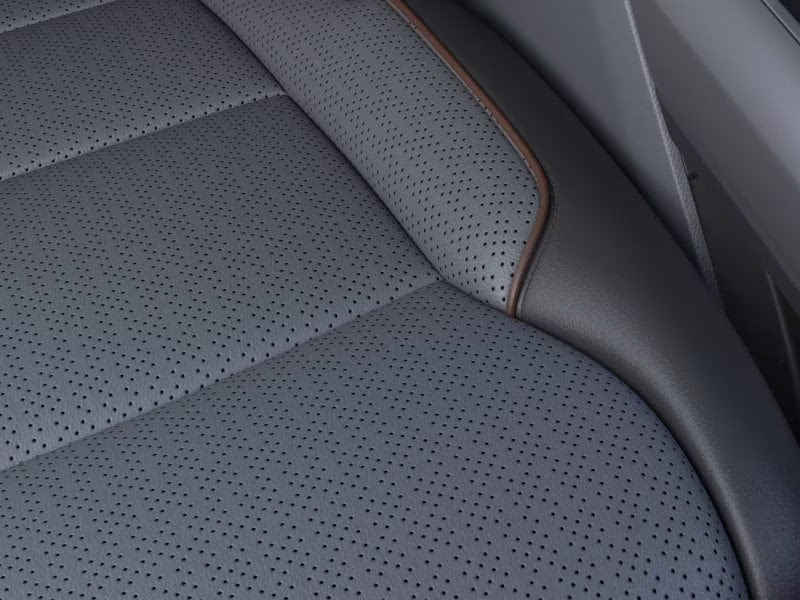 2026 Star White Metallic Tri-Coat Ford F-150 Lariat 4X4 Truck