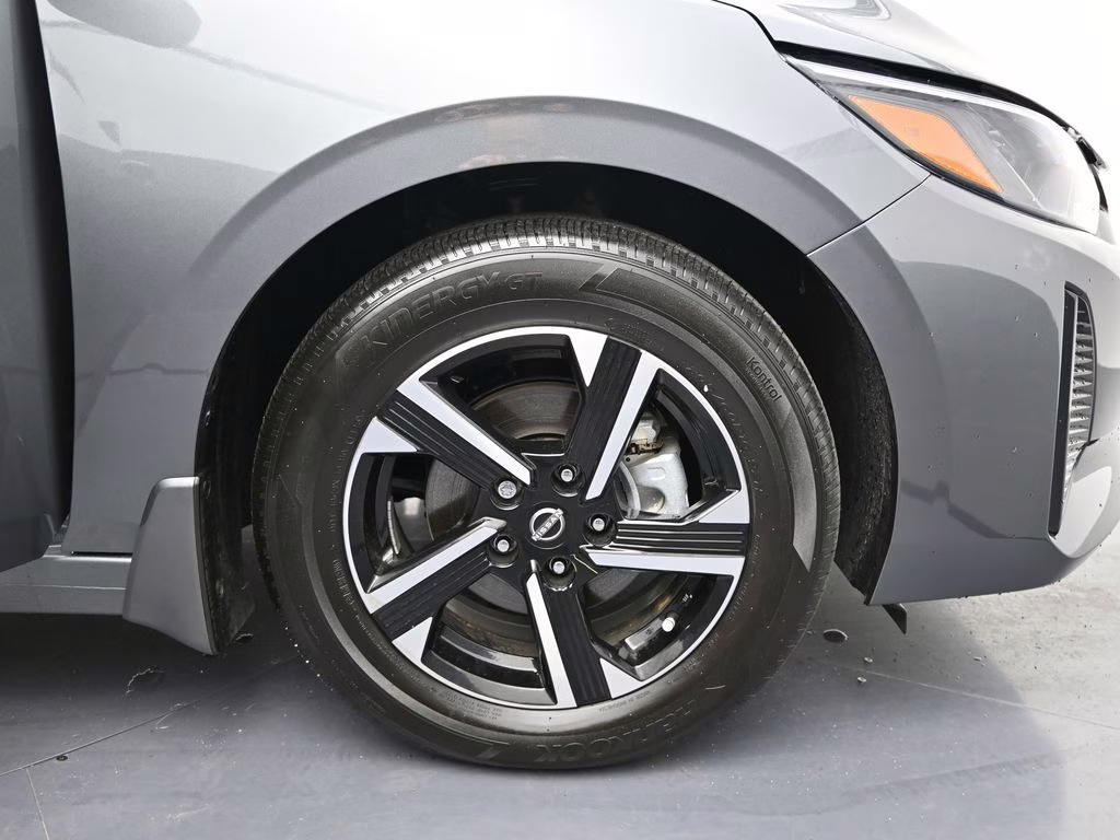 2025 Gun Metallic Nissan Sentra SV FWD Sedan