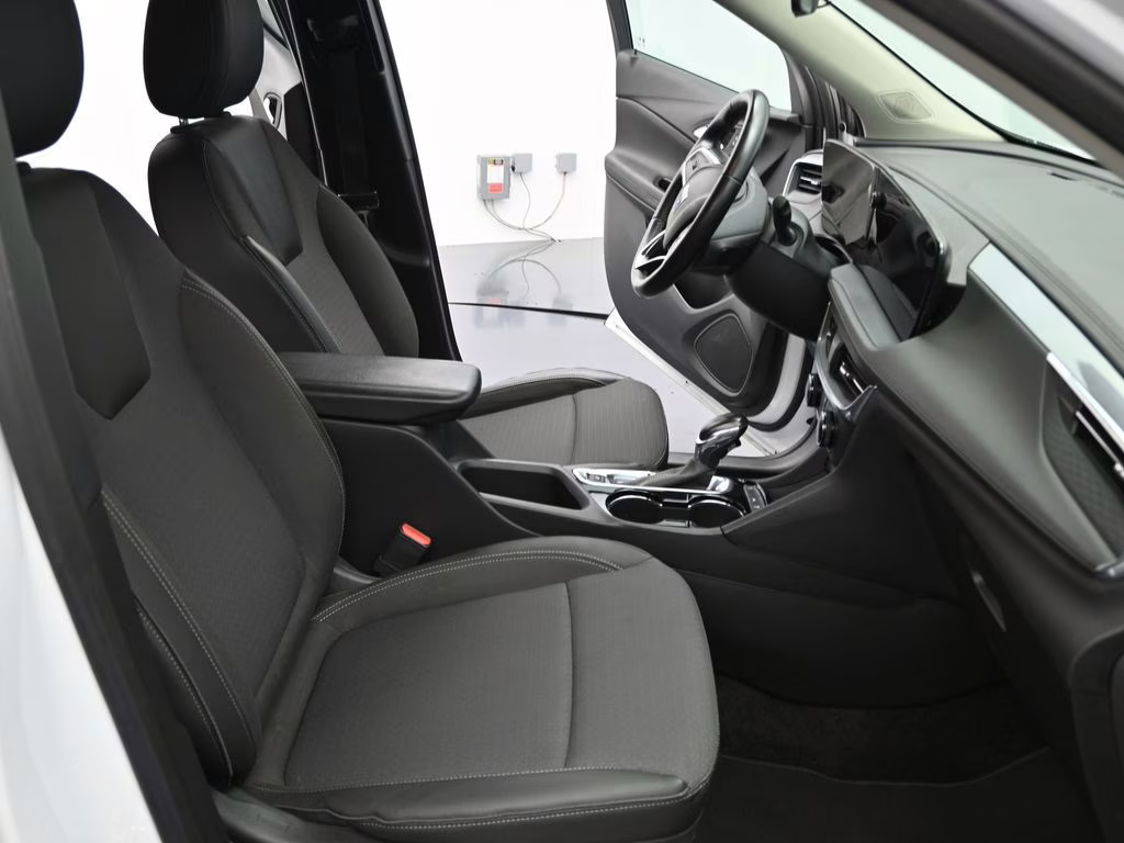 2024 Summit White Buick Encore GX Preferred FWD SUV