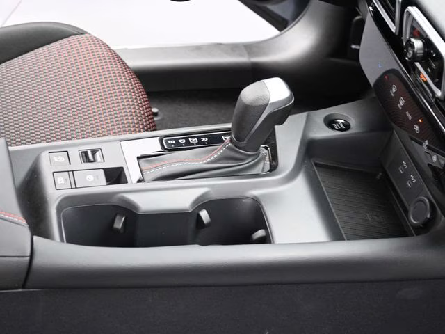 2026 Atlantic Gray/Super Black Nissan Sentra SR FWD Sedan