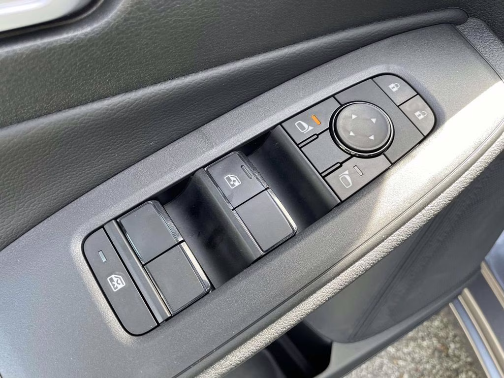 2026 Gun Metallic Nissan Sentra SV FWD Sedan
