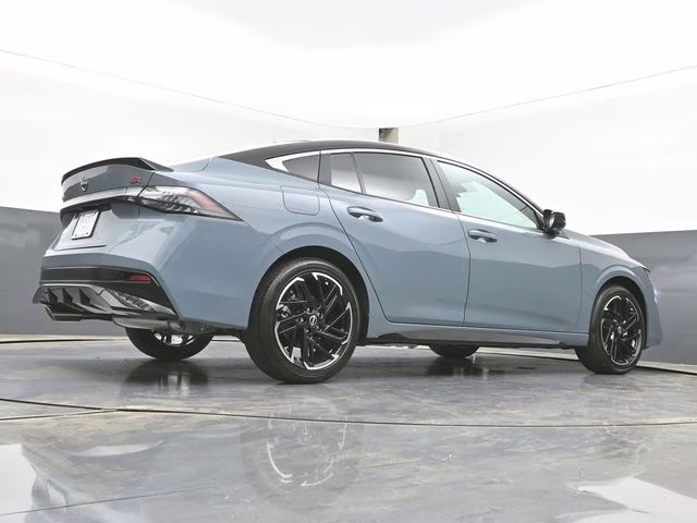 2026 Atlantic Gray/Super Black Nissan Sentra SR FWD Sedan