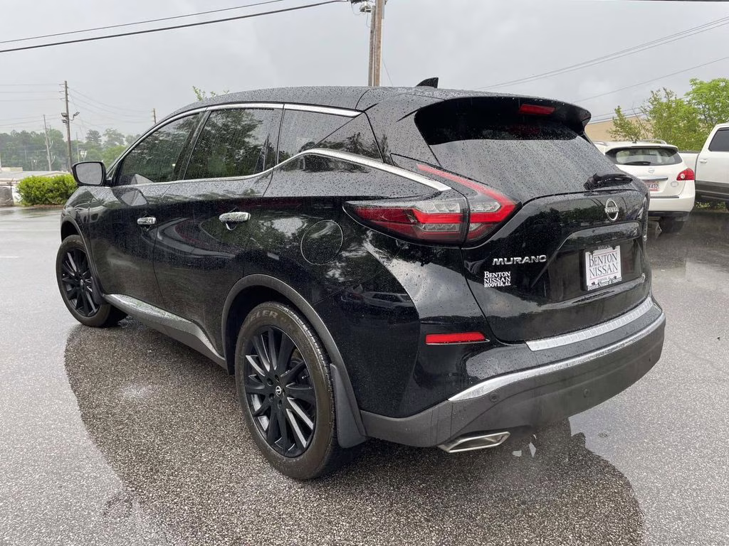 2024 Super Black Nissan Murano SL FWD SUV