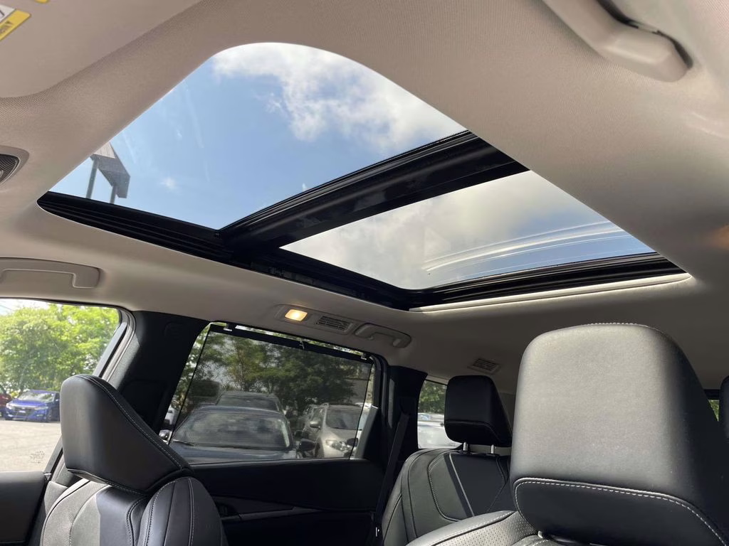 2023 Majestic White INFINITI QX60 LUXE FWD SUV