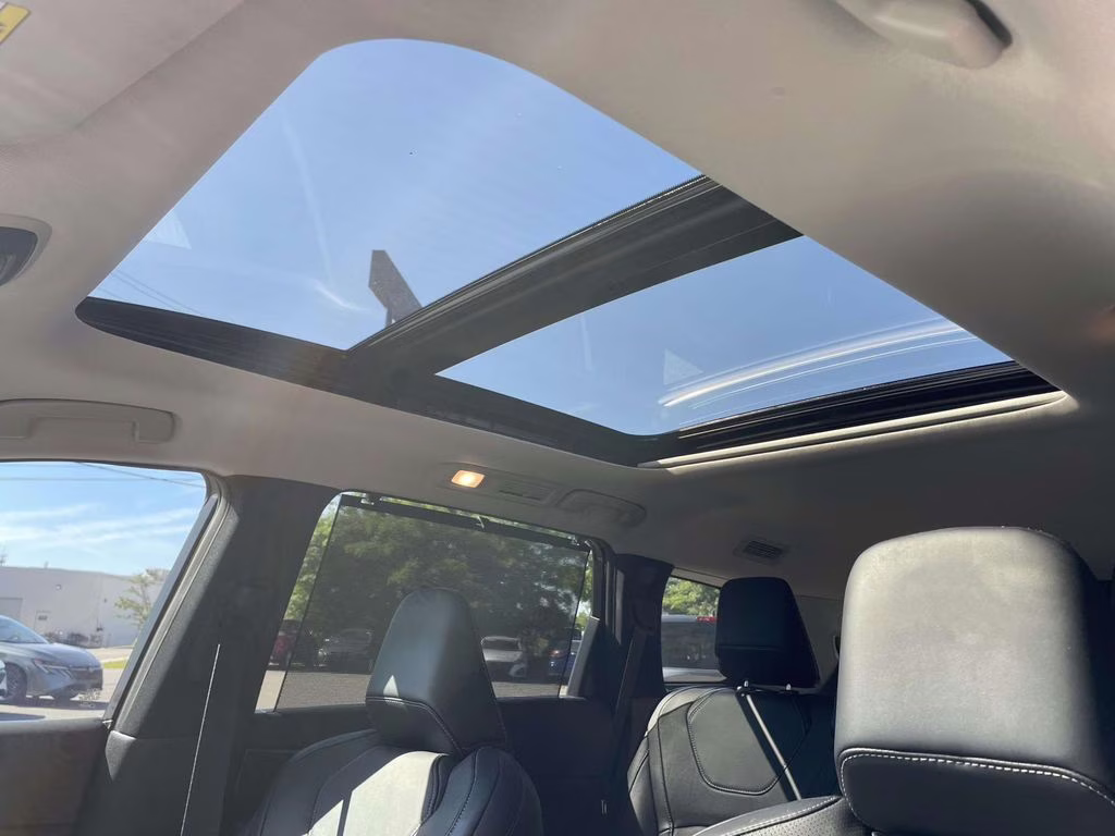 2023 Deep Bordeaux INFINITI QX60 LUXE FWD SUV