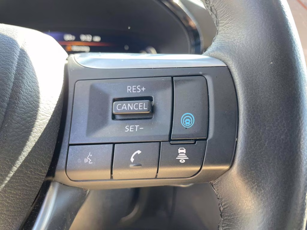 2023 Deep Bordeaux INFINITI QX60 LUXE FWD SUV