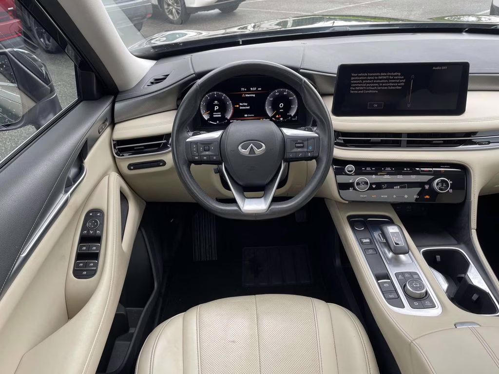 2023 Mineral Black INFINITI QX60 LUXE FWD SUV