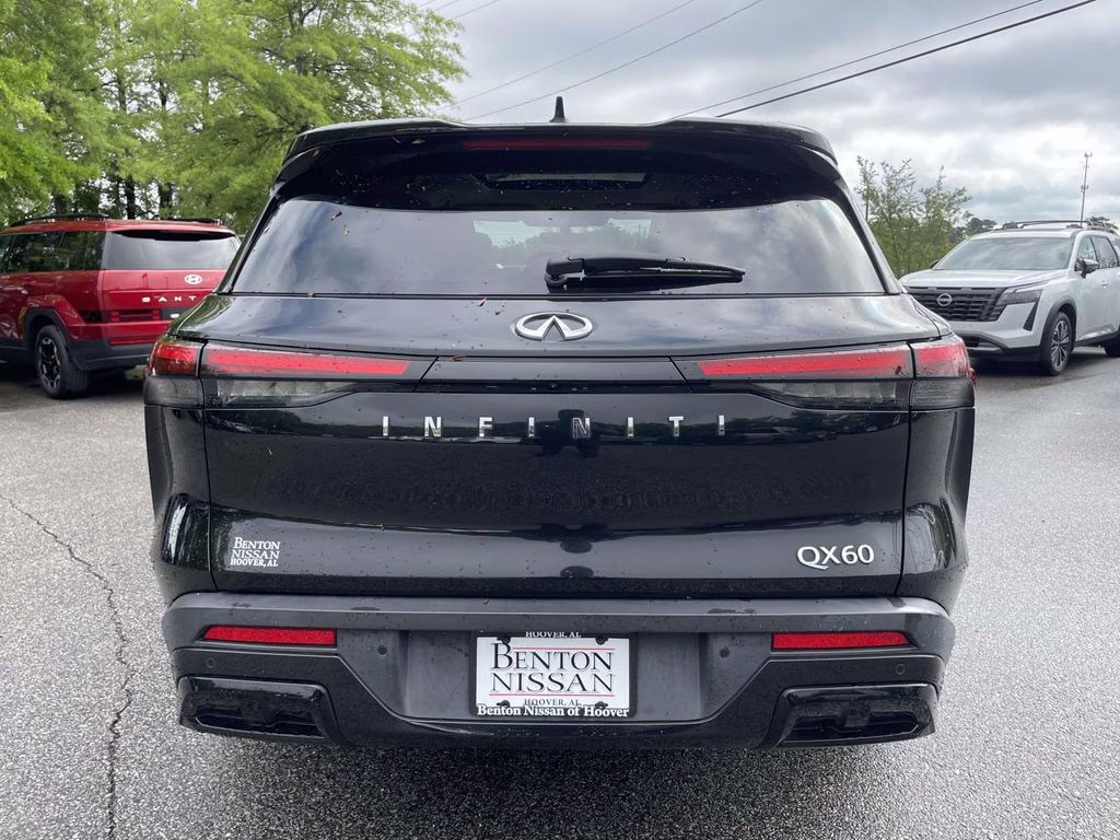 2023 Mineral Black INFINITI QX60 LUXE FWD SUV
