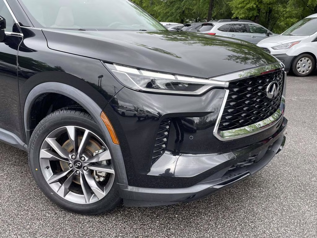 2023 Mineral Black INFINITI QX60 LUXE FWD SUV