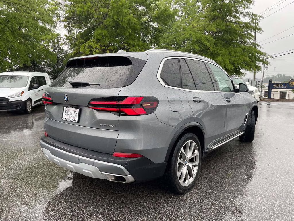 2024 Gray Metallic BMW X5 xDrive40i AWD SUV