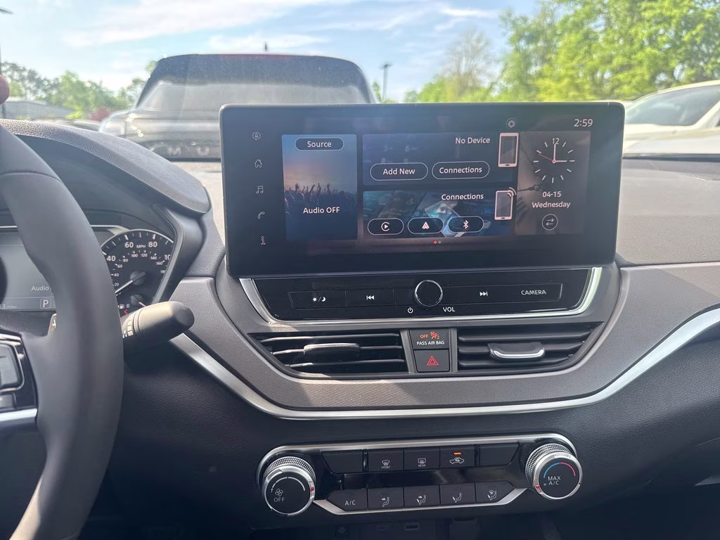 2026 Gray Sky/Super Black Nissan Altima 2.5 SR FWD Sedan