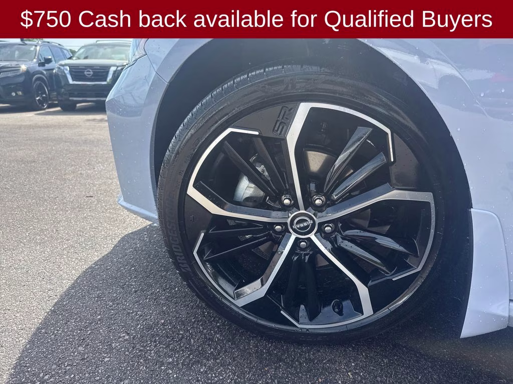 2026 Gray Sky/Super Black Nissan Altima 2.5 SR FWD Sedan