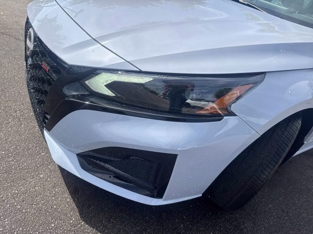 2026 Gray Sky/Super Black Nissan Altima 2.5 SR FWD Sedan
