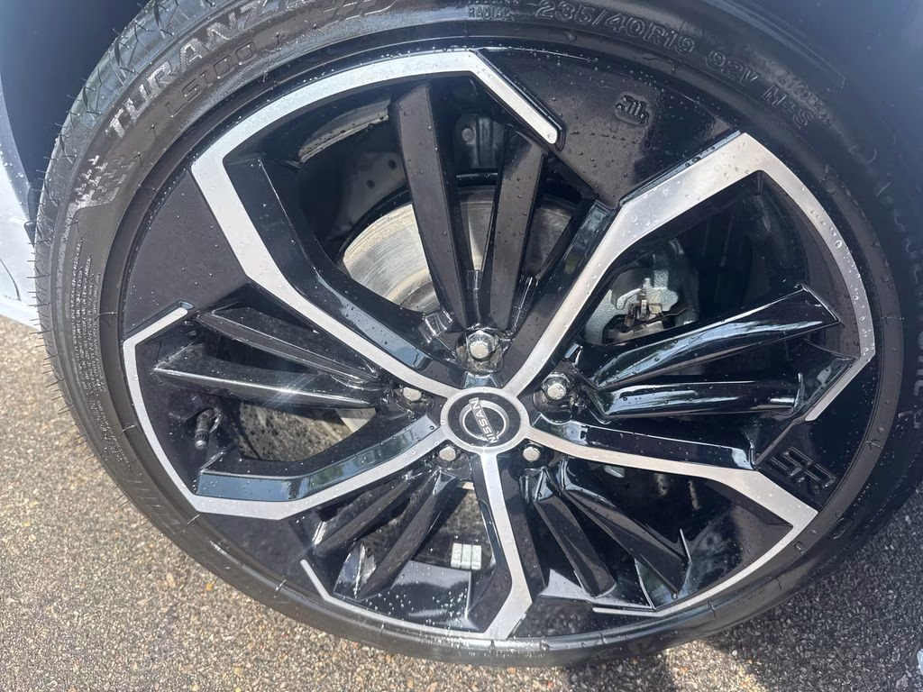 2026 Gray Sky/Super Black Nissan Altima 2.5 SR FWD Sedan