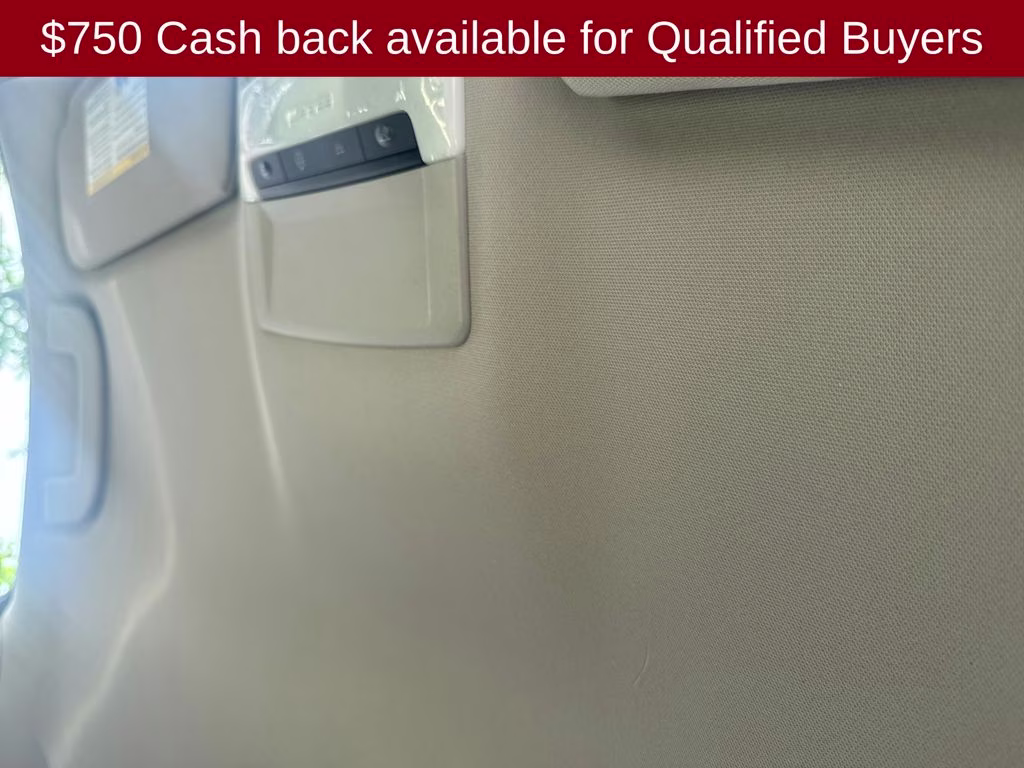 2026 Pearl White Tricoat Nissan Altima 2.5 SV FWD Sedan