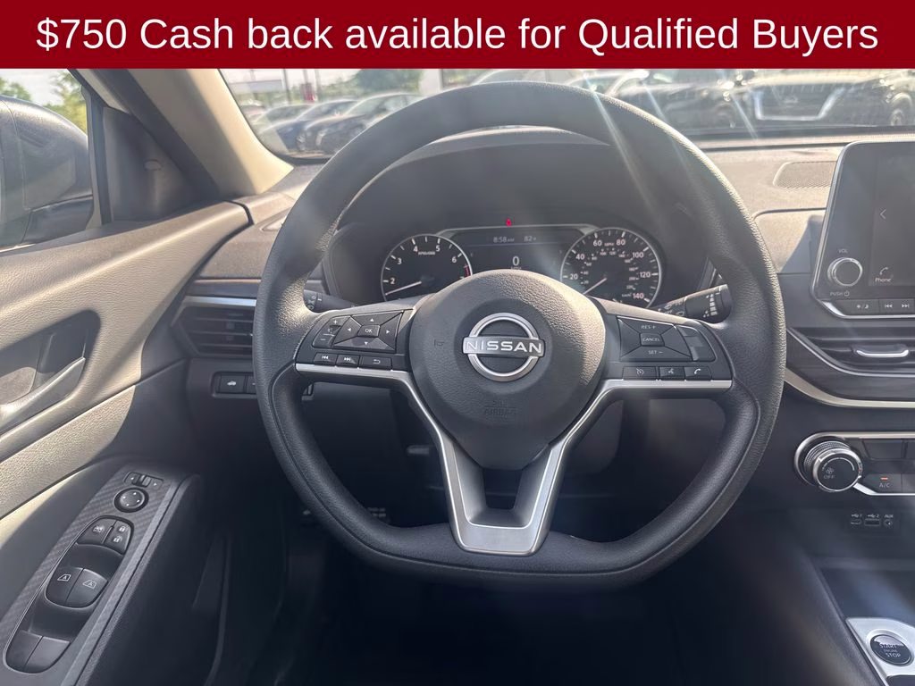 2026 Pearl White Tricoat Nissan Altima 2.5 SV FWD Sedan