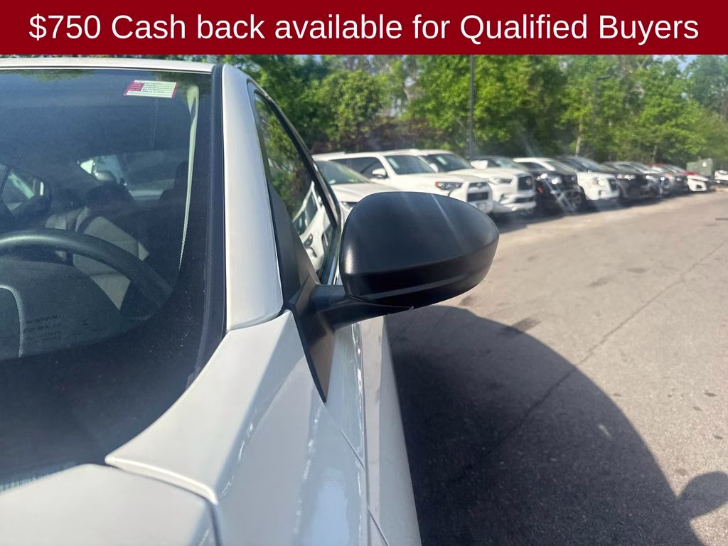 2026 Pearl White Tricoat Nissan Altima 2.5 SV FWD Sedan