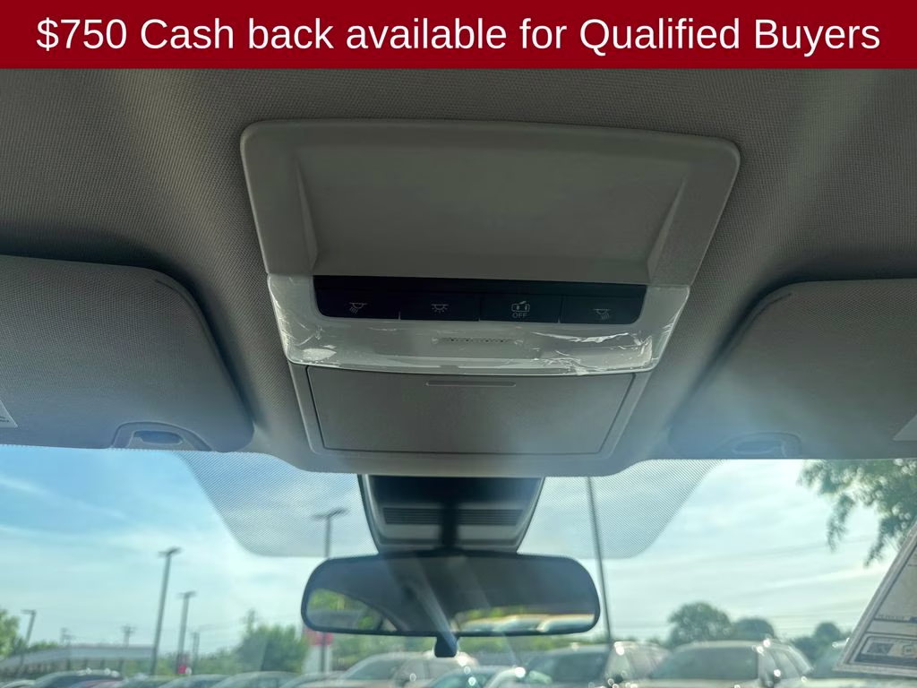 2026 Pearl White Tricoat Nissan Altima 2.5 SV FWD Sedan