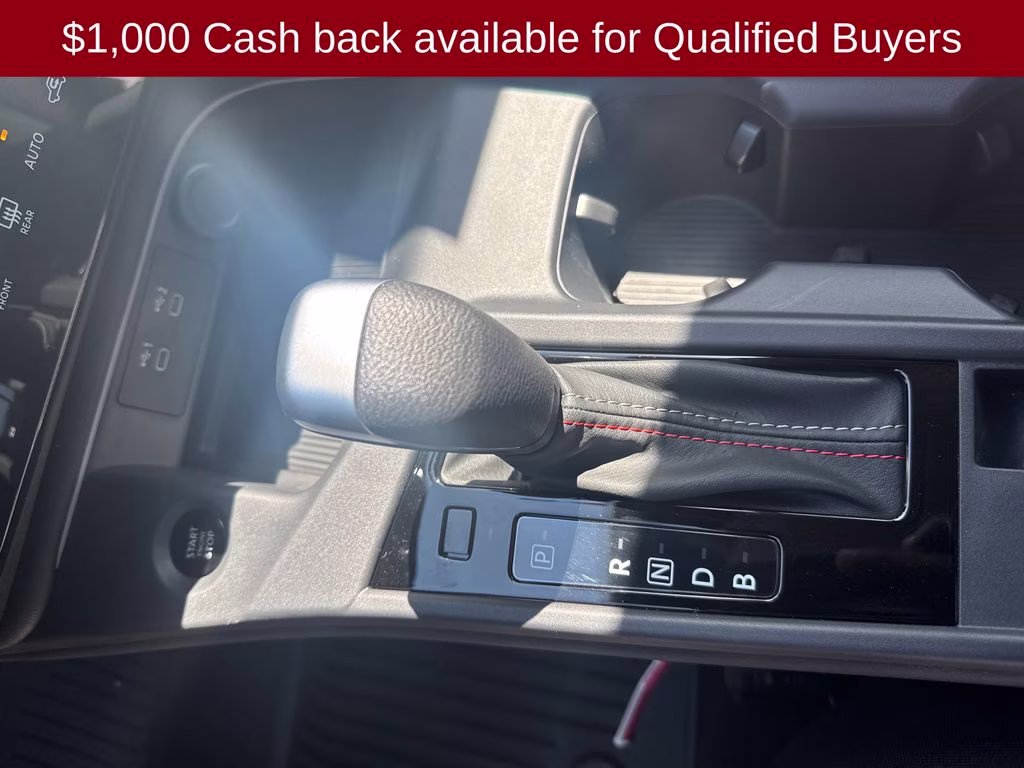 2026 Bluestone Pearl/Super Blk Nissan Sentra SR FWD Sedan