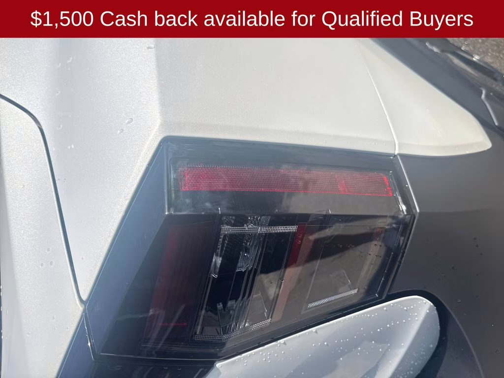 2026 Aspen White/Super Black Nissan Kicks SR FWD SUV