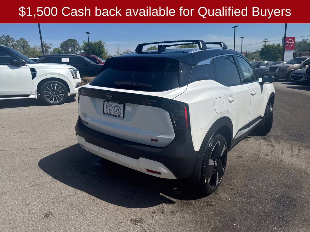 2026 Aspen White/Super Black Nissan Kicks SR FWD SUV