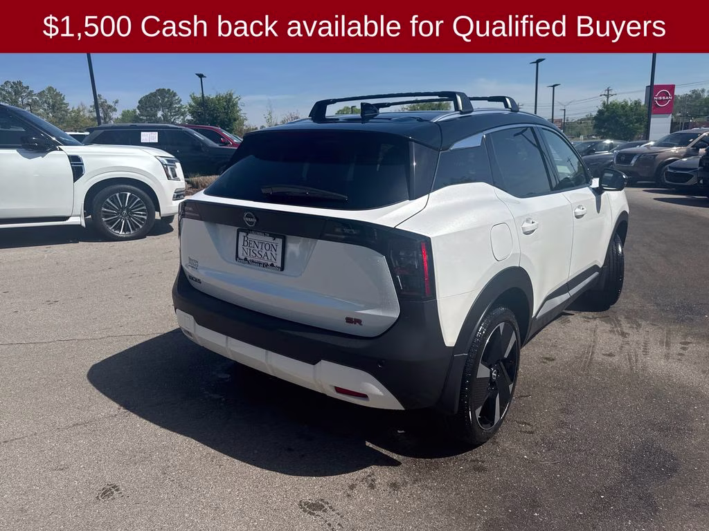 2026 Aspen White/Super Black Nissan Kicks SR FWD SUV