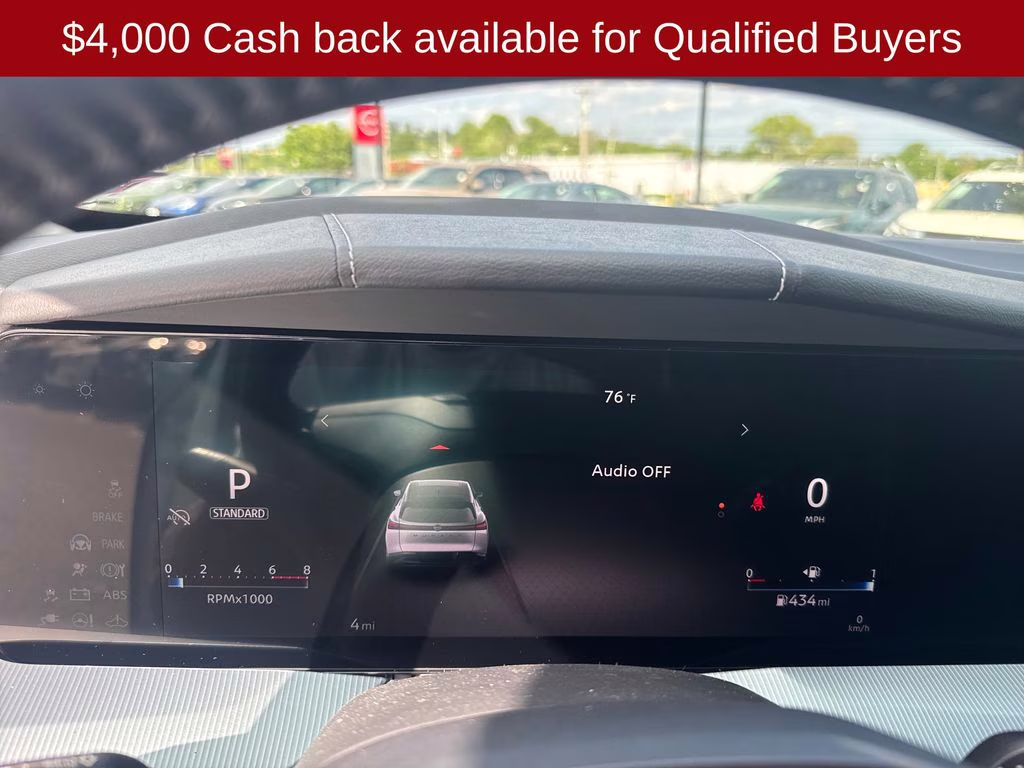 2026 Everest White Pearl Tricoat Nissan Murano Platinum AWD SUV
