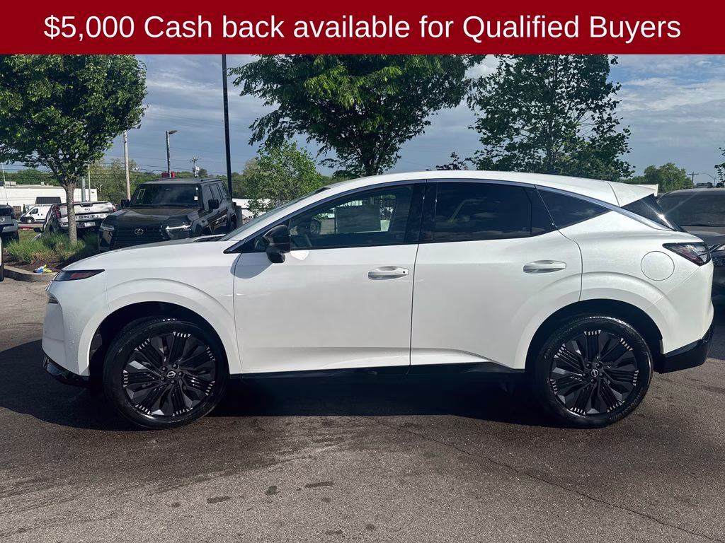 2026 Everest White Pearl Tricoat Nissan Murano Platinum AWD SUV