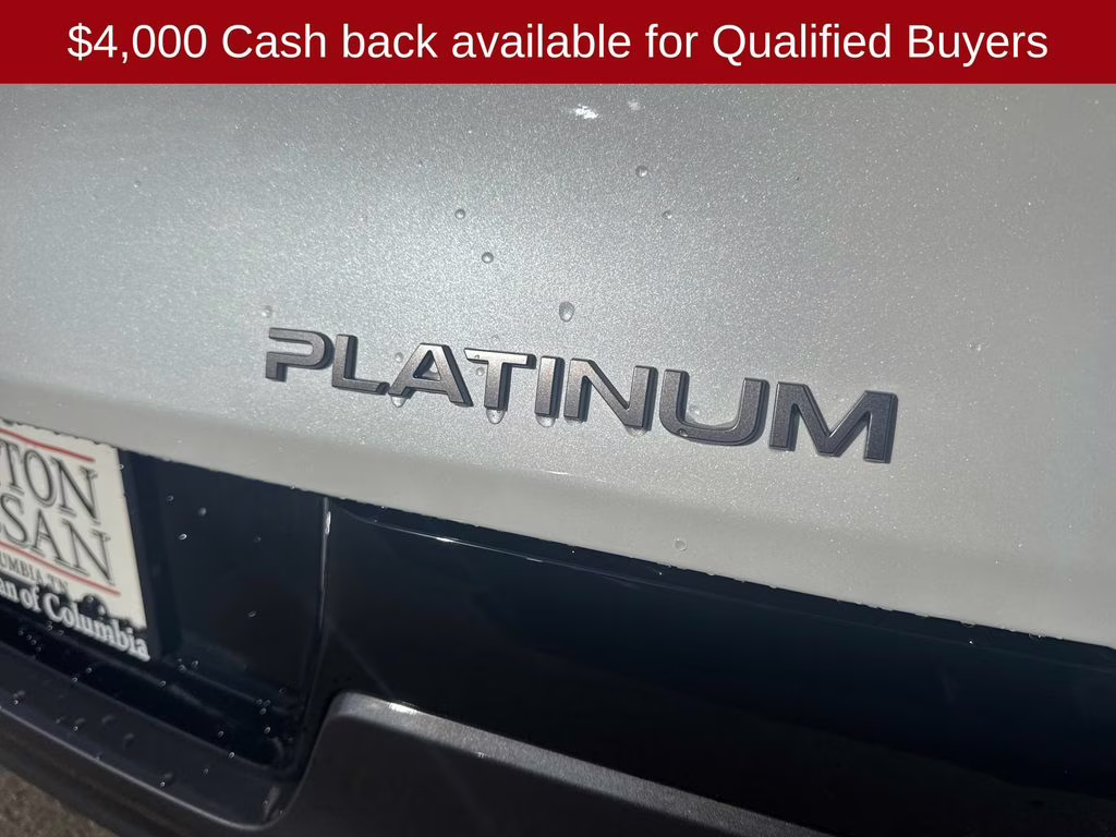 2026 Everest White Pearl Tricoat Nissan Murano Platinum AWD SUV