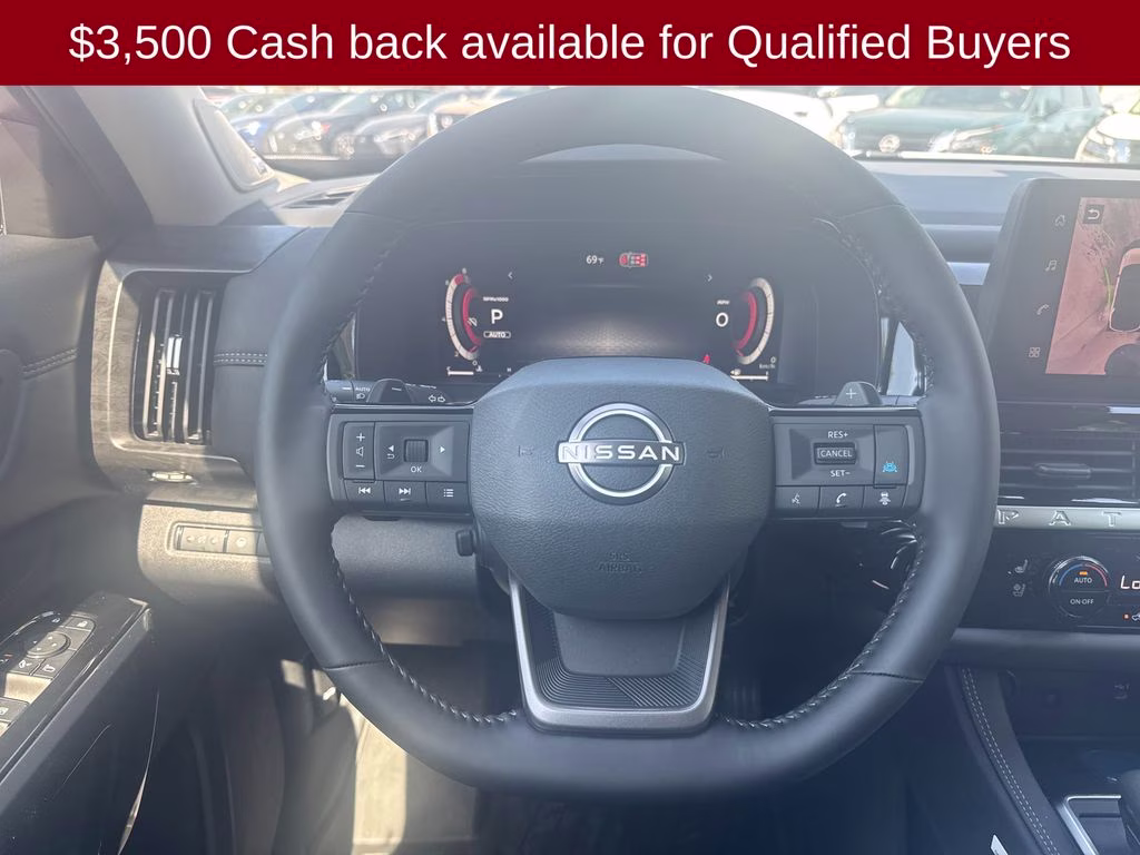 2026 Everest White Pearl Tricoat Nissan Pathfinder Platinum 4X4 SUV