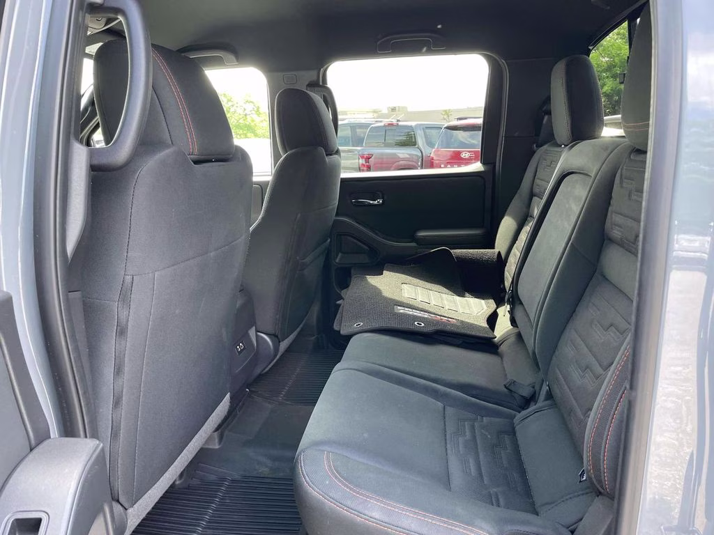 2024 Boulder Gray Pearl Nissan Frontier PRO-4X 4X4 Truck