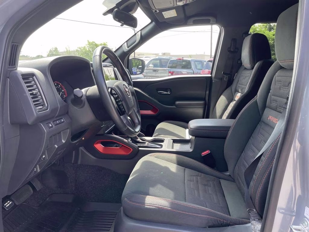 2024 Boulder Gray Pearl Nissan Frontier PRO-4X 4X4 Truck
