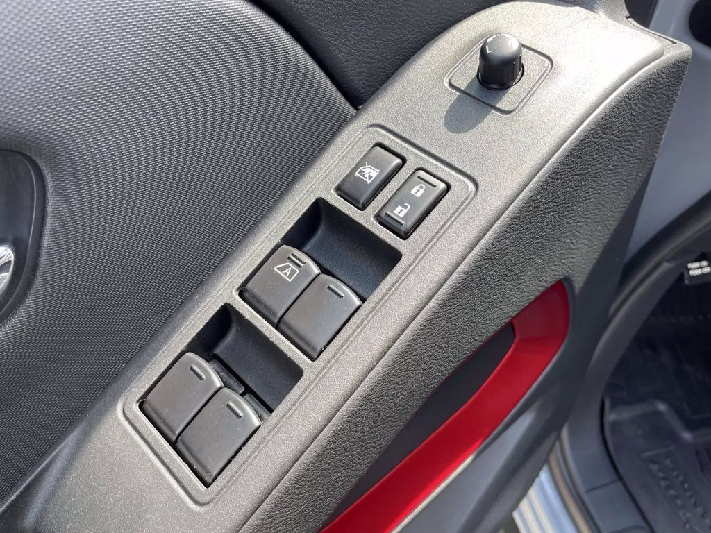 2024 Boulder Gray Pearl Nissan Frontier PRO-4X 4X4 Truck