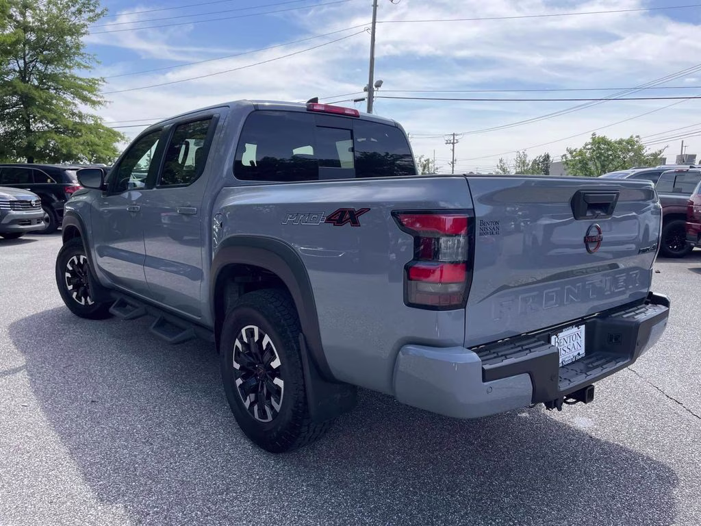 2024 Boulder Gray Pearl Nissan Frontier PRO-4X 4X4 Truck
