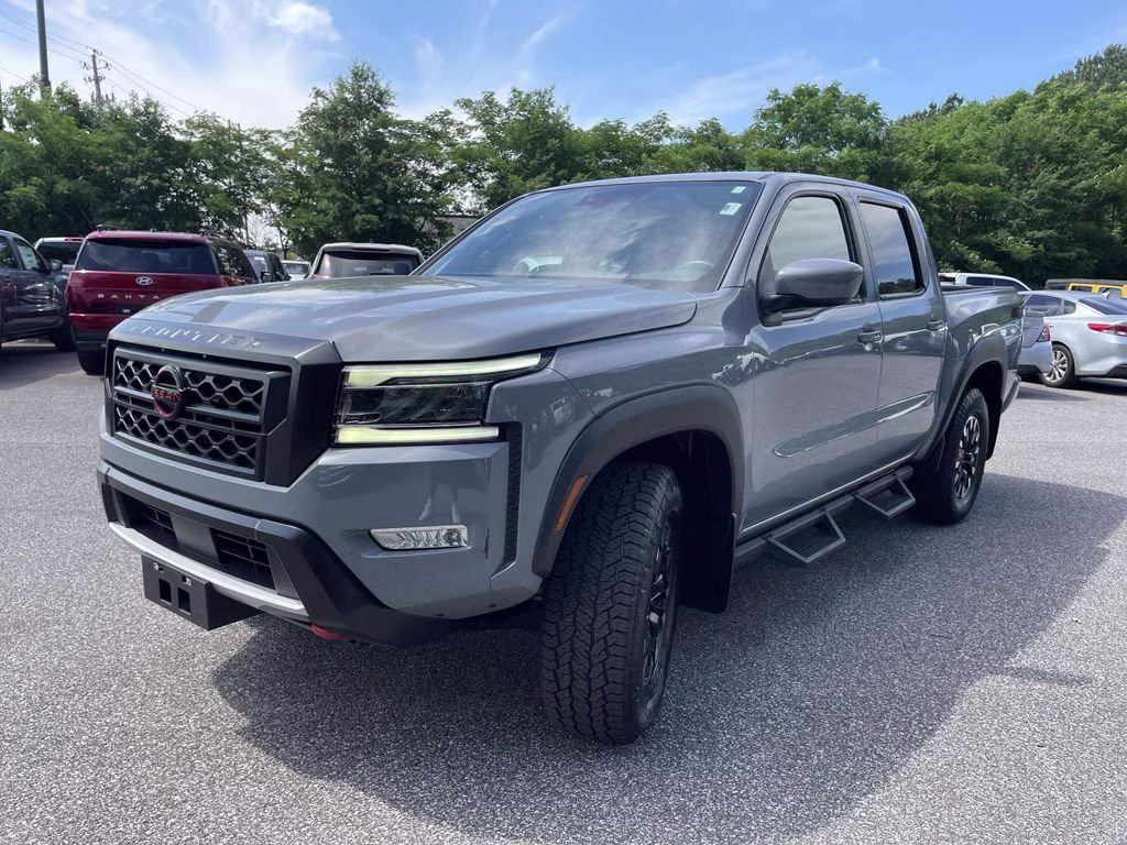 2024 Boulder Gray Pearl Nissan Frontier PRO-4X 4X4 Truck