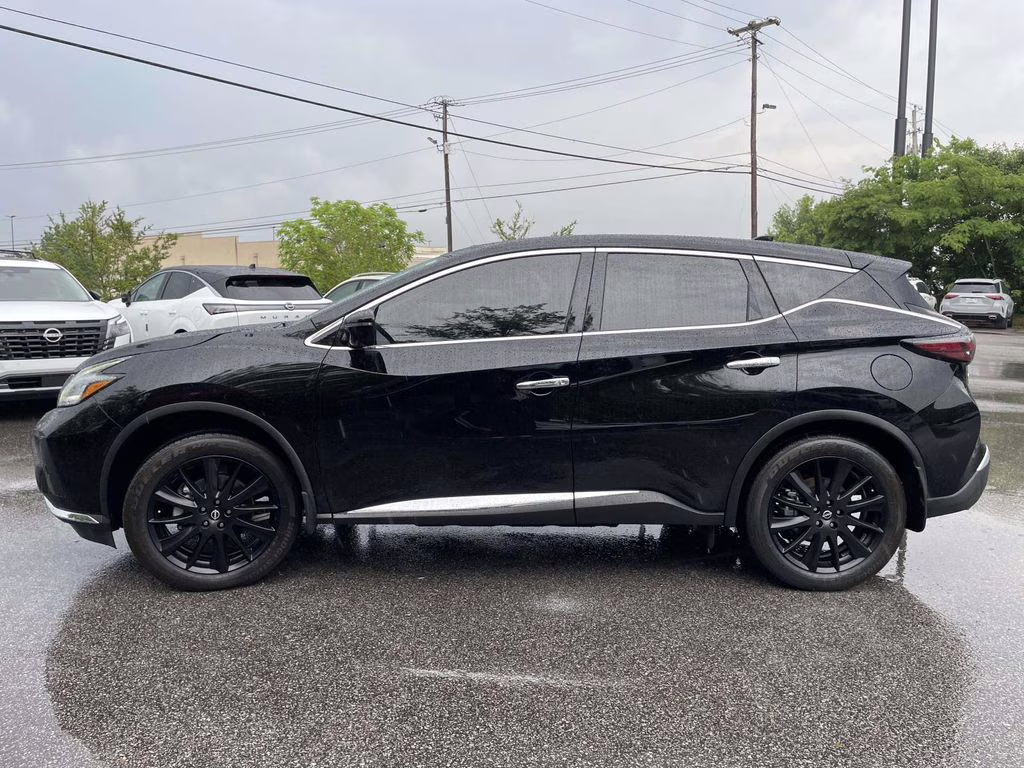 2024 Super Black Nissan Murano SL FWD SUV