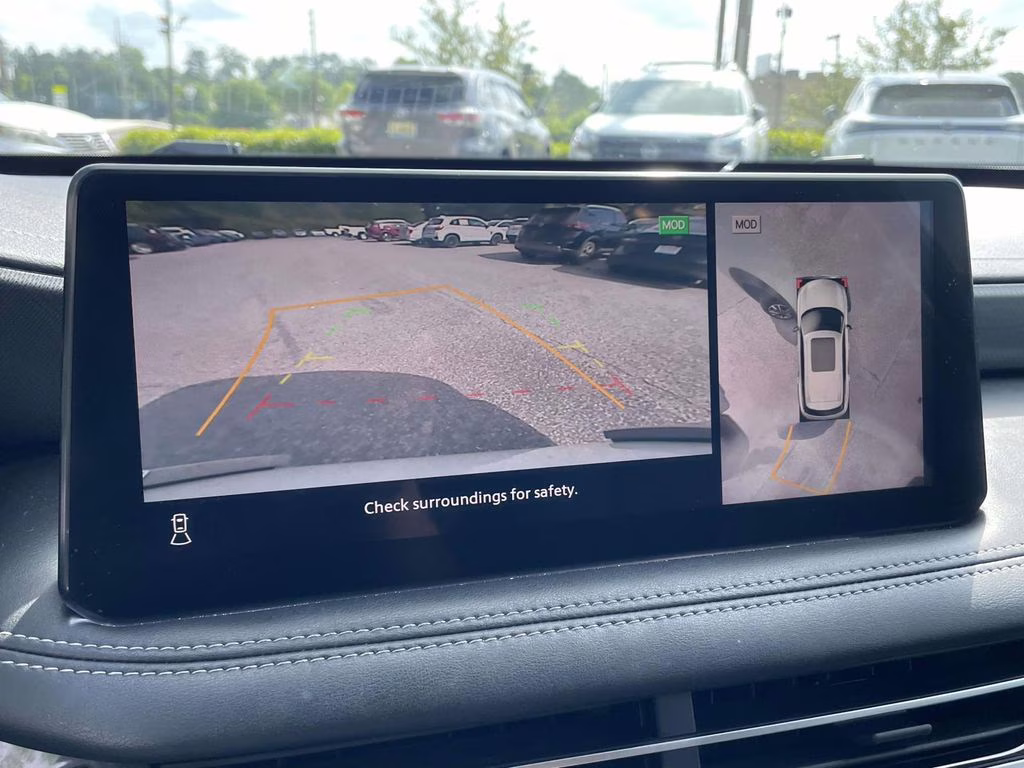 2023 Majestic White INFINITI QX60 LUXE FWD SUV