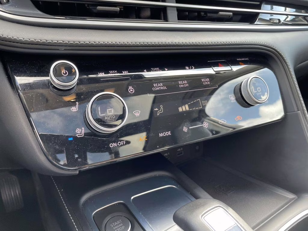 2023 Majestic White INFINITI QX60 LUXE FWD SUV