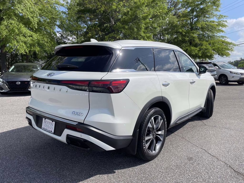 2023 Majestic White INFINITI QX60 LUXE FWD SUV