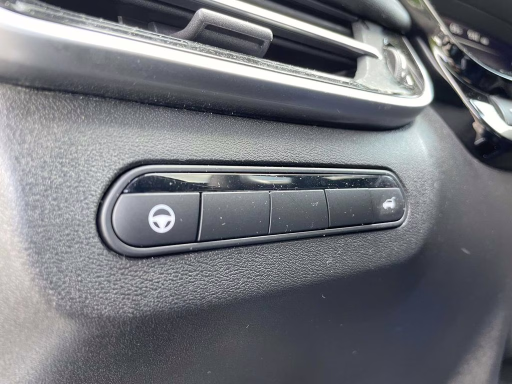 2023 Majestic White INFINITI QX60 LUXE FWD SUV