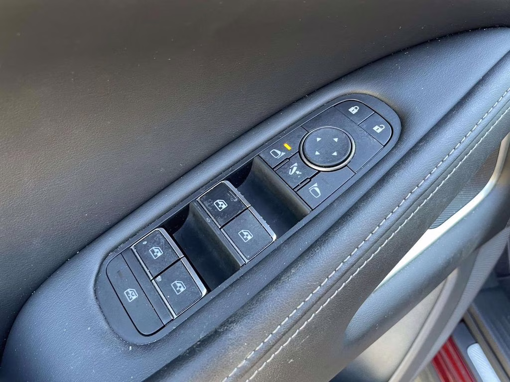 2023 Deep Bordeaux INFINITI QX60 LUXE FWD SUV