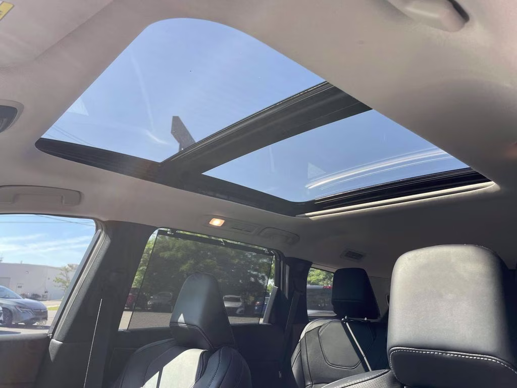 2023 Deep Bordeaux INFINITI QX60 LUXE FWD SUV