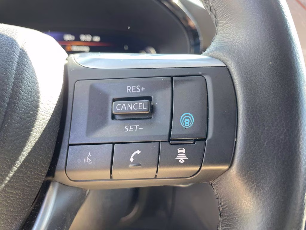 2023 Deep Bordeaux INFINITI QX60 LUXE FWD SUV