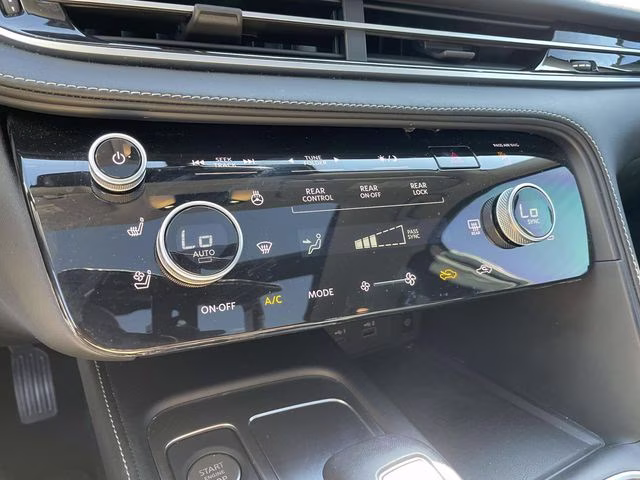 2023 Deep Bordeaux INFINITI QX60 LUXE FWD SUV