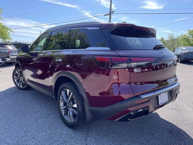 2023 Deep Bordeaux INFINITI QX60 LUXE FWD SUV