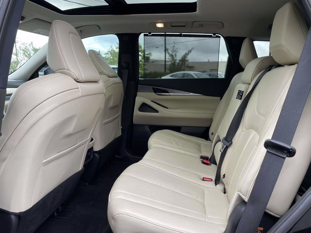 2023 Mineral Black INFINITI QX60 LUXE FWD SUV