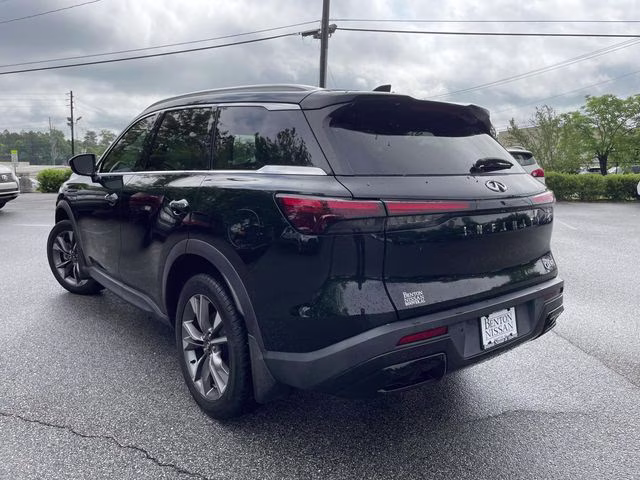 2023 Mineral Black INFINITI QX60 LUXE FWD SUV