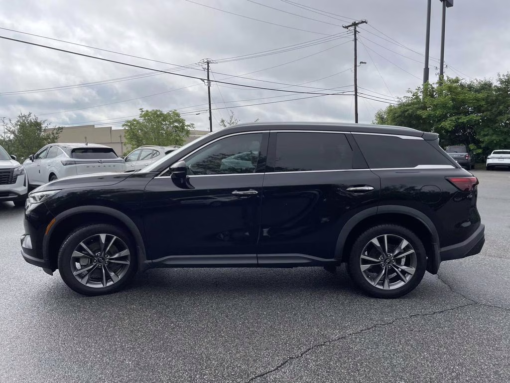 2023 Mineral Black INFINITI QX60 LUXE FWD SUV