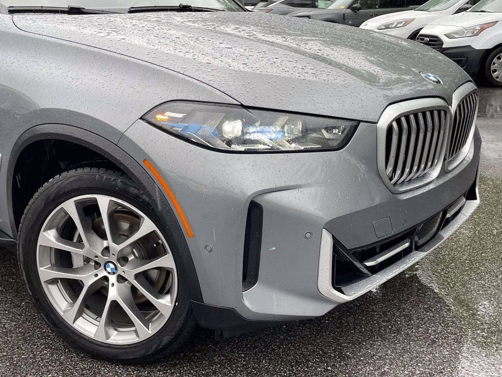 2024 Gray Metallic BMW X5 xDrive40i AWD SUV