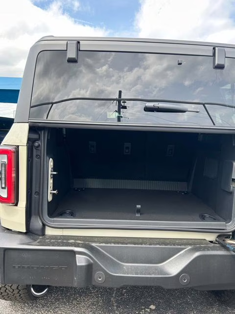 2026 Desert Sand Ford Bronco Outer Banks 4X4 SUV